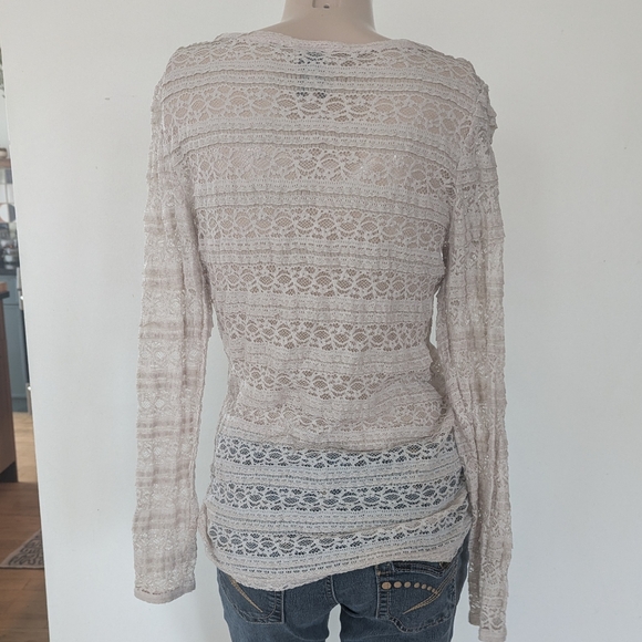 Dynamite Ivory Lace Top - Picture 2 of 6